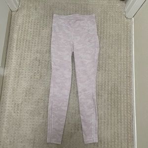 Lululemon Swift Speed High Rise Tight, size 8, inseam 28”